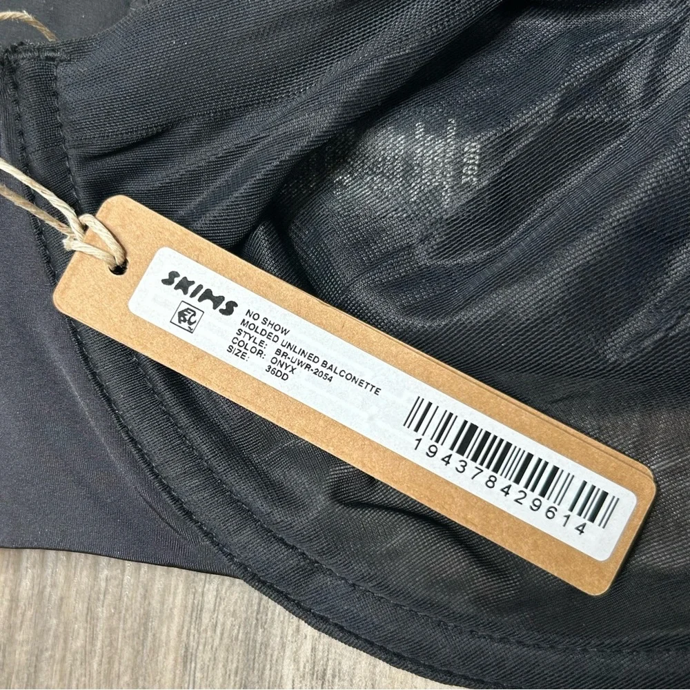 NWT SKIMS No Show Molded Unlined Balconette - Picture 5 of 11
